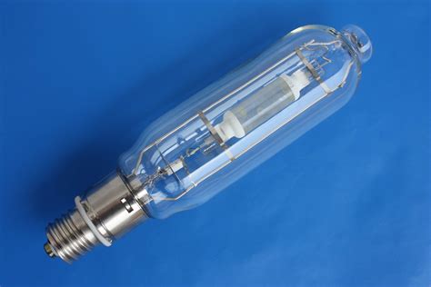 metallic halide lamp